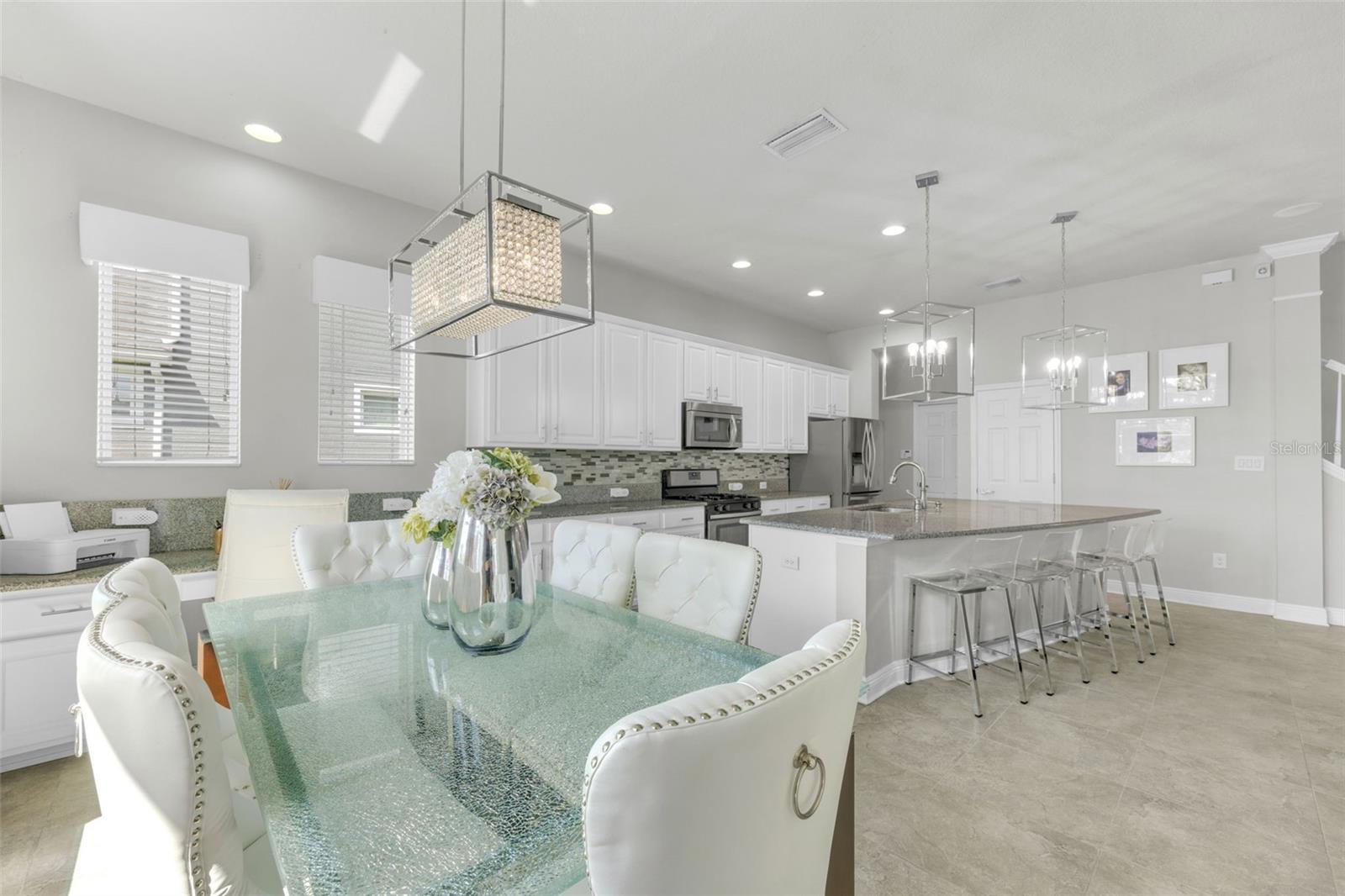 6518 SALT CREEK AVE, APOLLO BEACH, FL, 33572