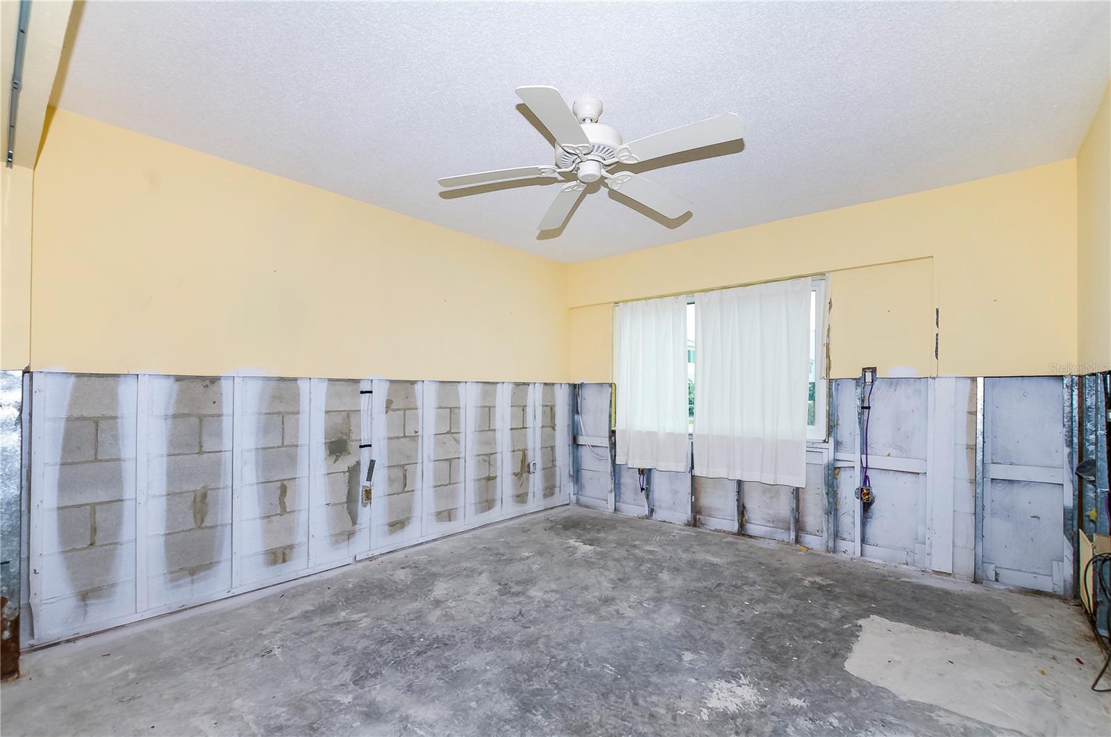 1451 GULF BLVD #102, CLEARWATER BEACH, FL, 33767