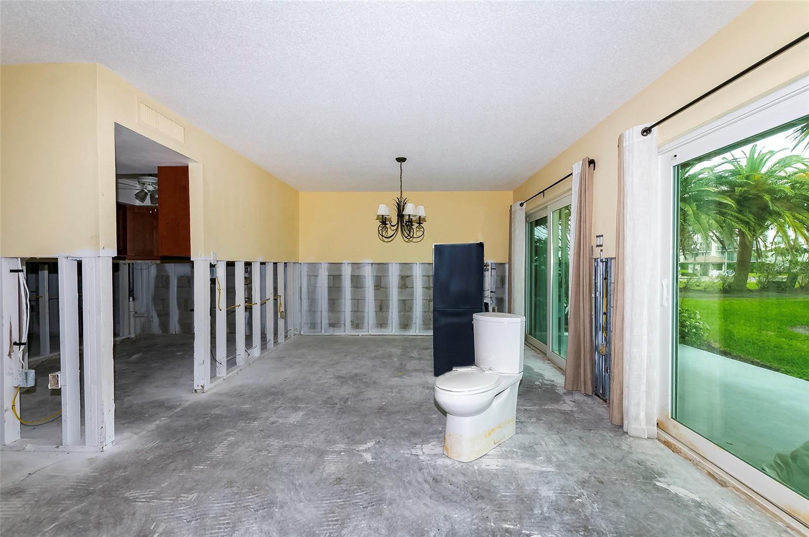 1451 GULF BLVD #102, CLEARWATER BEACH, FL, 33767
