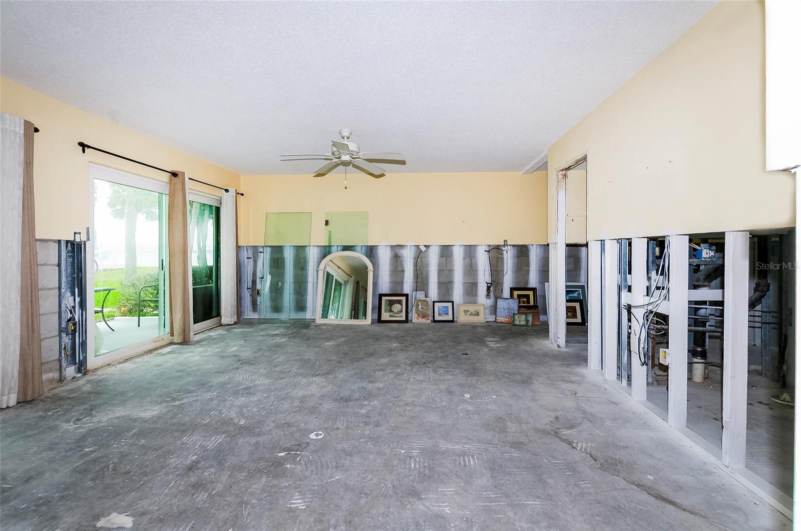 1451 GULF BLVD #102, CLEARWATER BEACH, FL, 33767