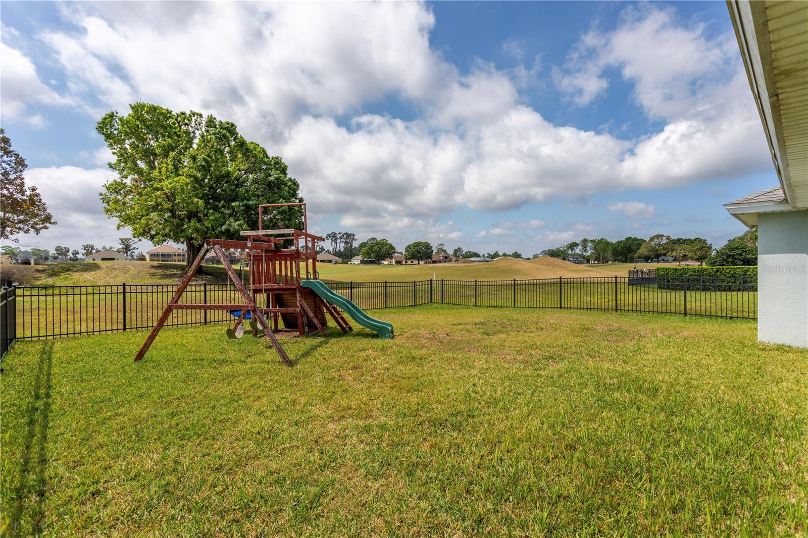 30505 ISLAND CLUB DR., DEER ISLAND, FL, 32778