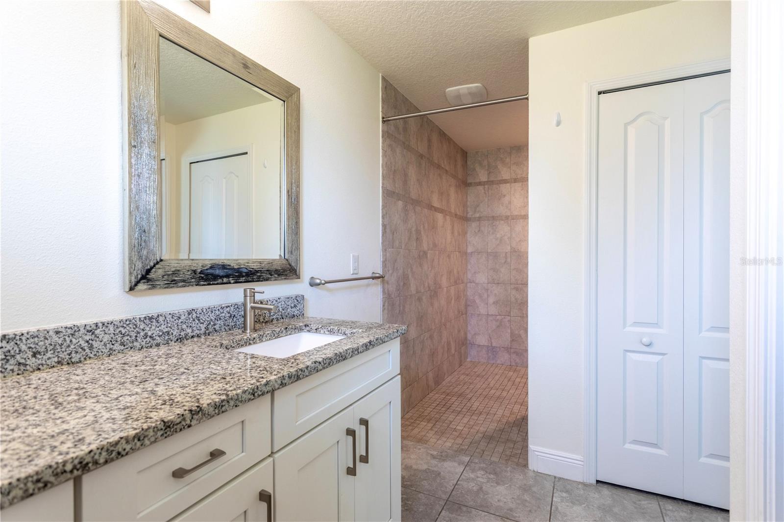 30505 ISLAND CLUB DR., DEER ISLAND, FL, 32778