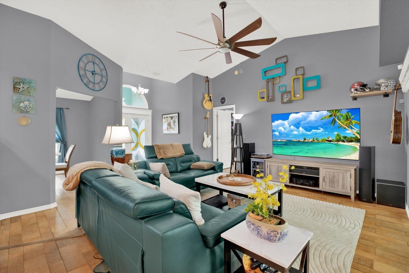 416 ARLINGTON AVE E, OLDSMAR, FL, 34677