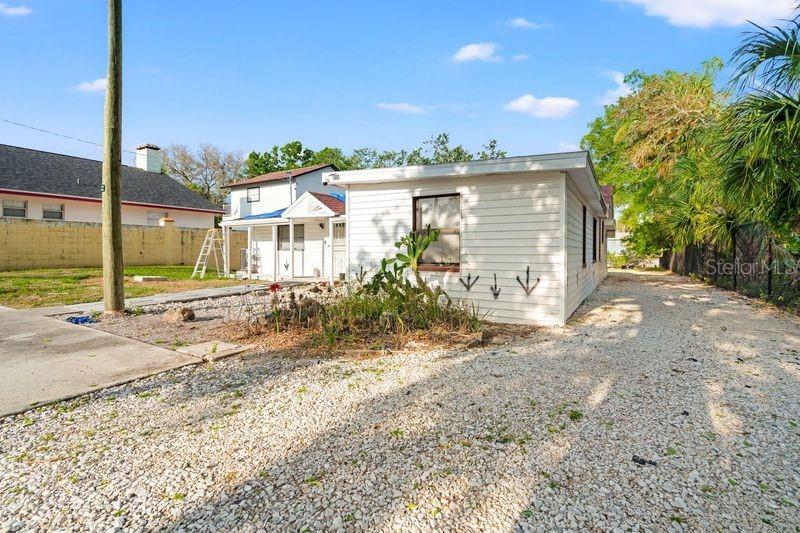 8615 JACKSON SPRINGS RD, TAMPA, FL, 33615