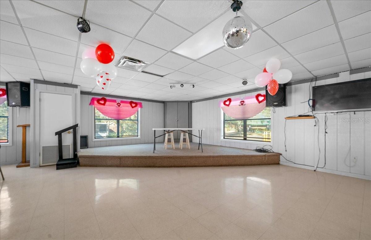 3041 NE 104TH AVE, SILVER SPRINGS, FL, 34488