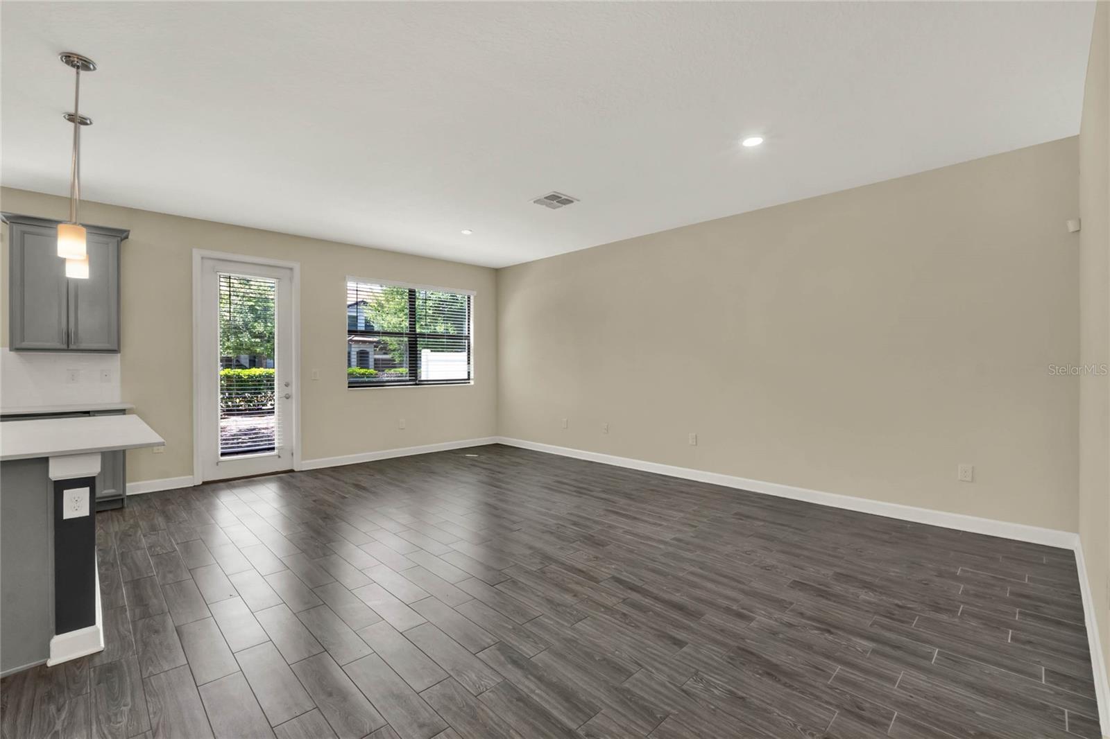 1212 PAYNE STEWART DR, DAVENPORT, FL, 33896