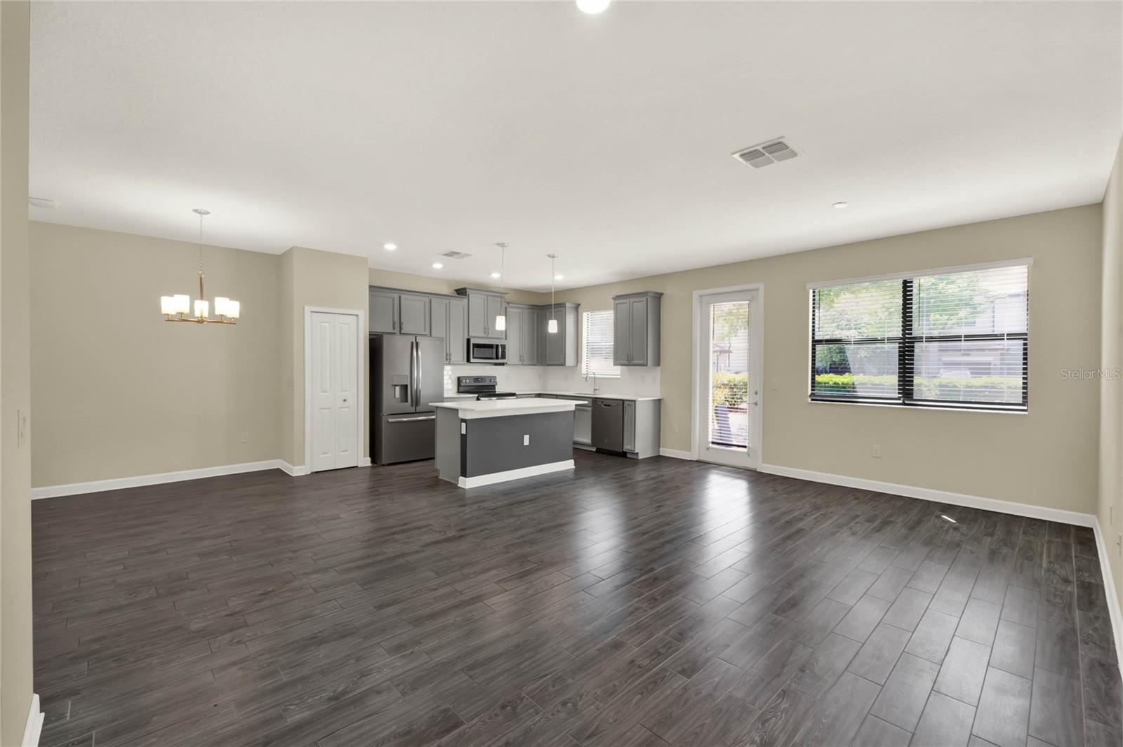 1212 PAYNE STEWART DR, DAVENPORT, FL, 33896