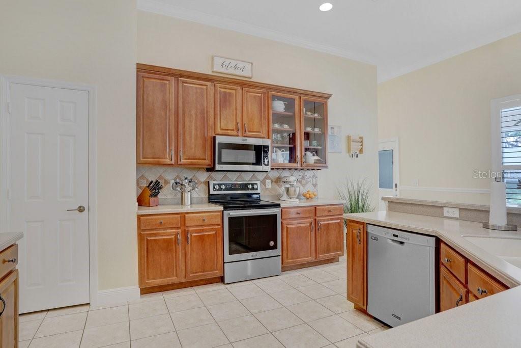 2605 DURANT TRAILS BLVD, DOVER, FL, 33527