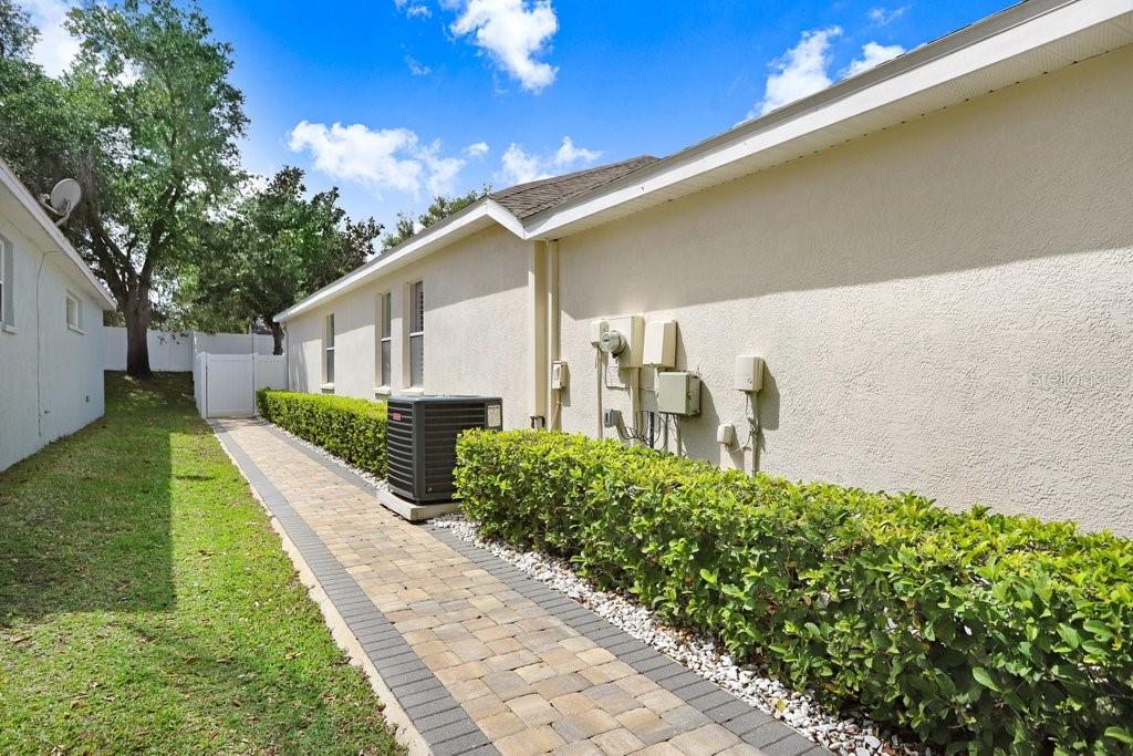 2605 DURANT TRAILS BLVD, DOVER, FL, 33527