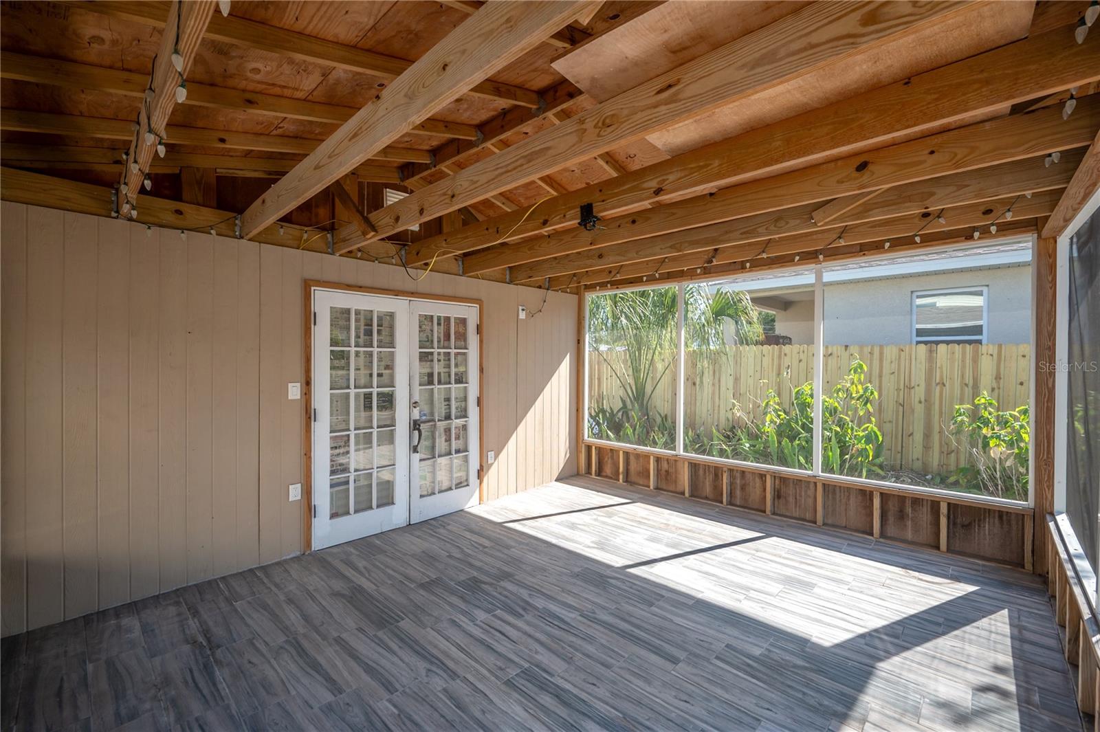 3811 44TH AVE N, ST PETERSBURG, FL, 33714