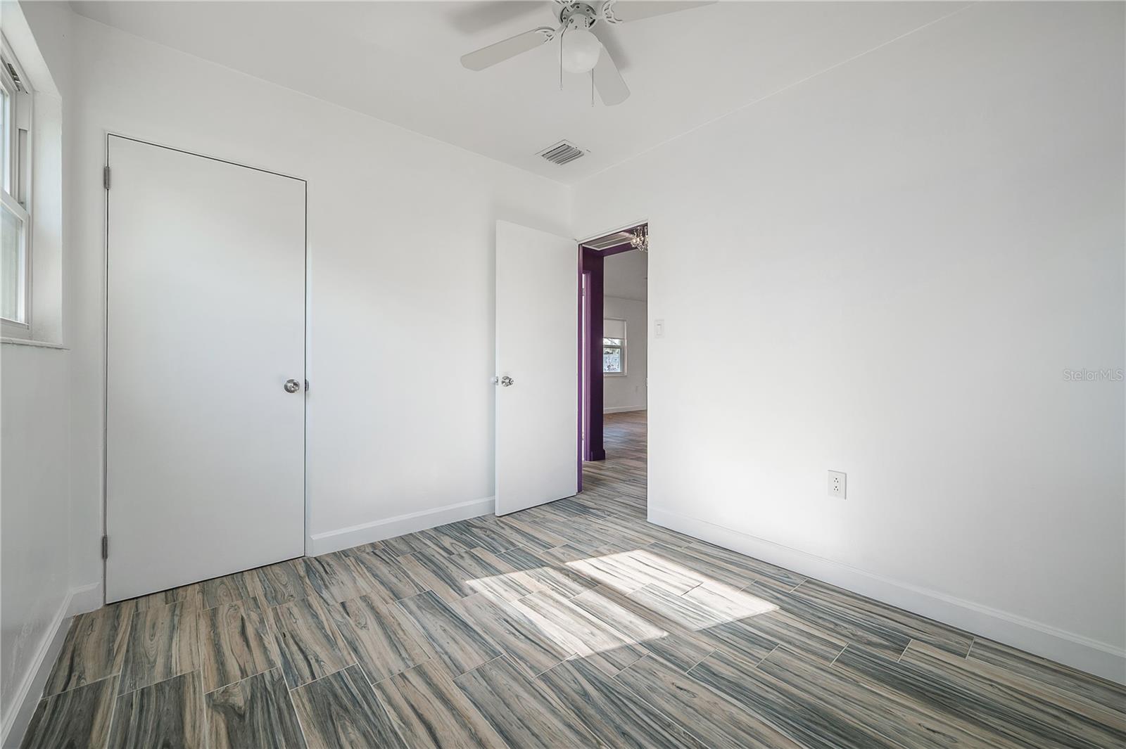 3811 44TH AVE N, ST PETERSBURG, FL, 33714