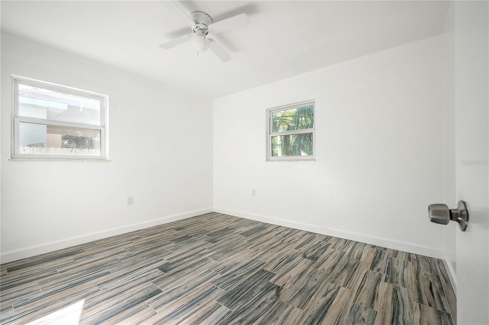 3811 44TH AVE N, ST PETERSBURG, FL, 33714