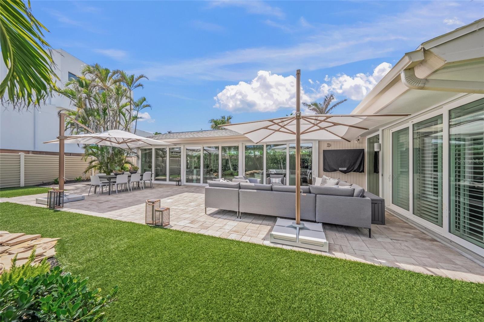 1186 CENTER PL, SARASOTA, FL, 34236