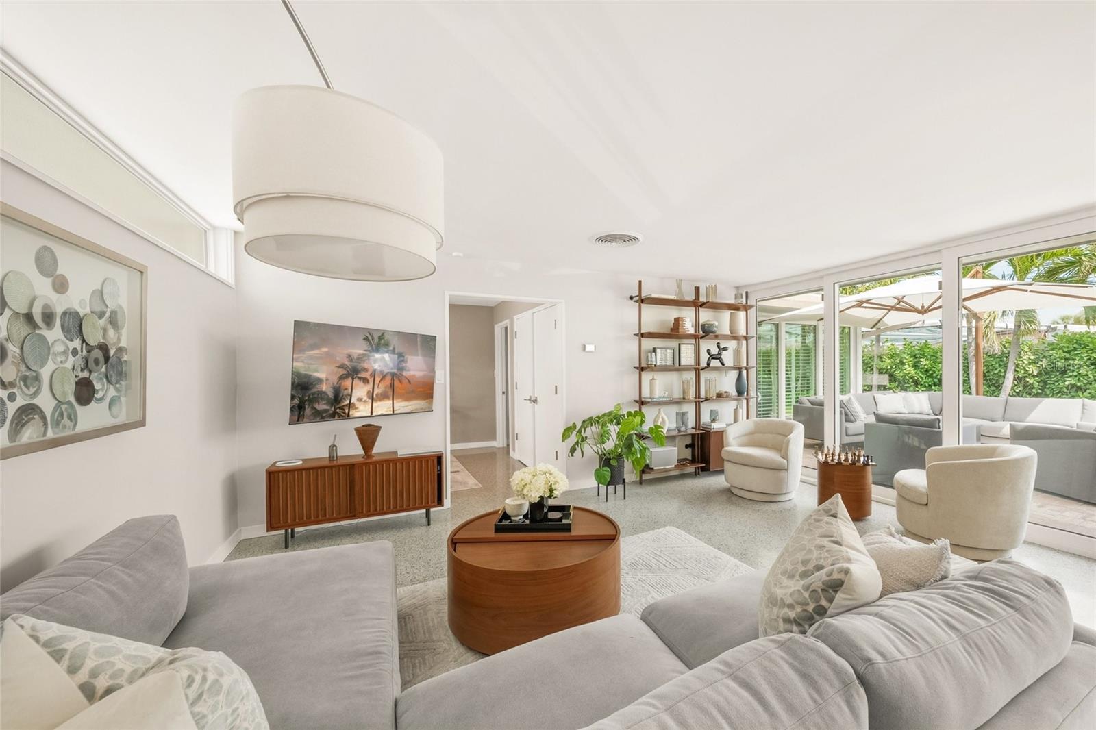 1186 CENTER PL, SARASOTA, FL, 34236