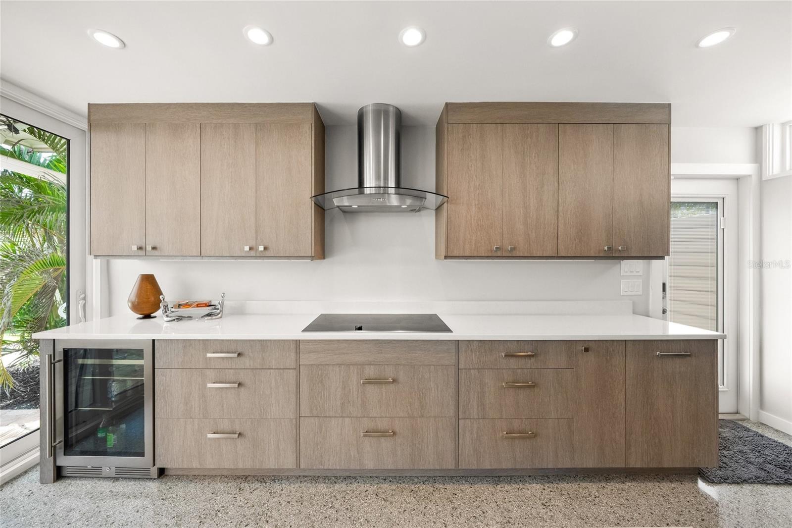 1186 CENTER PL, SARASOTA, FL, 34236