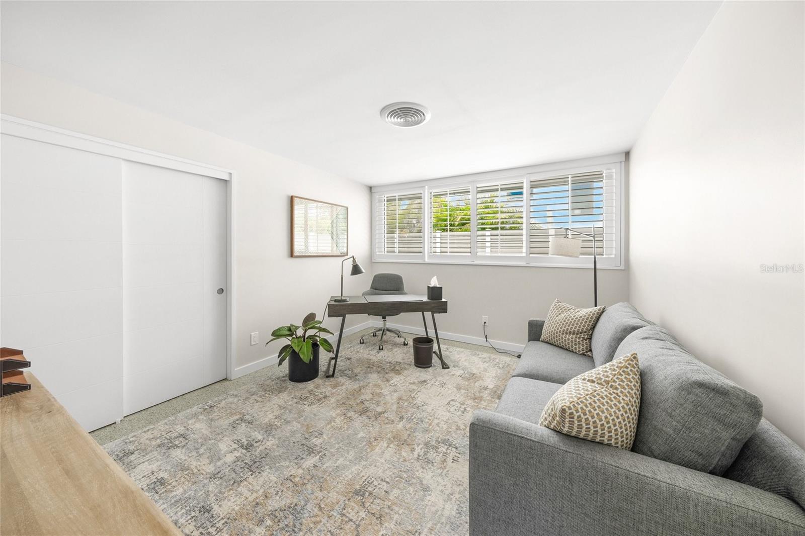 1186 CENTER PL, SARASOTA, FL, 34236