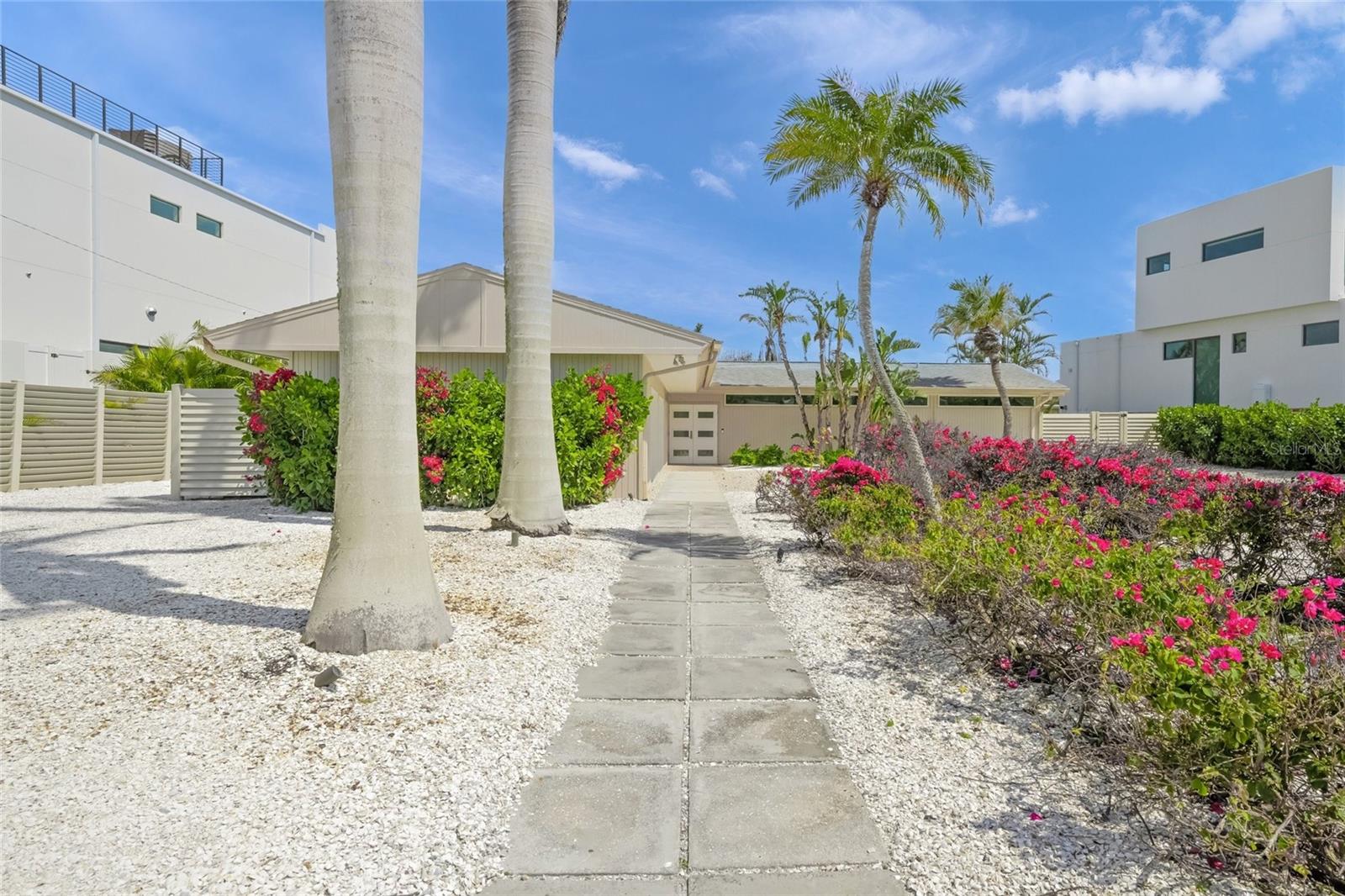 1186 CENTER PL, SARASOTA, FL, 34236