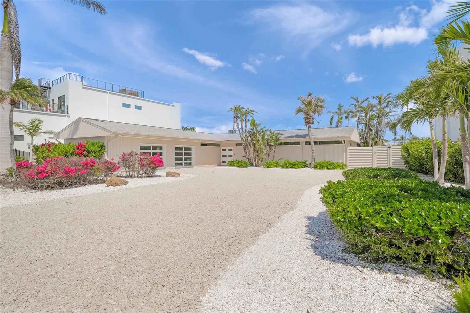 1186 CENTER PL, SARASOTA, FL, 34236