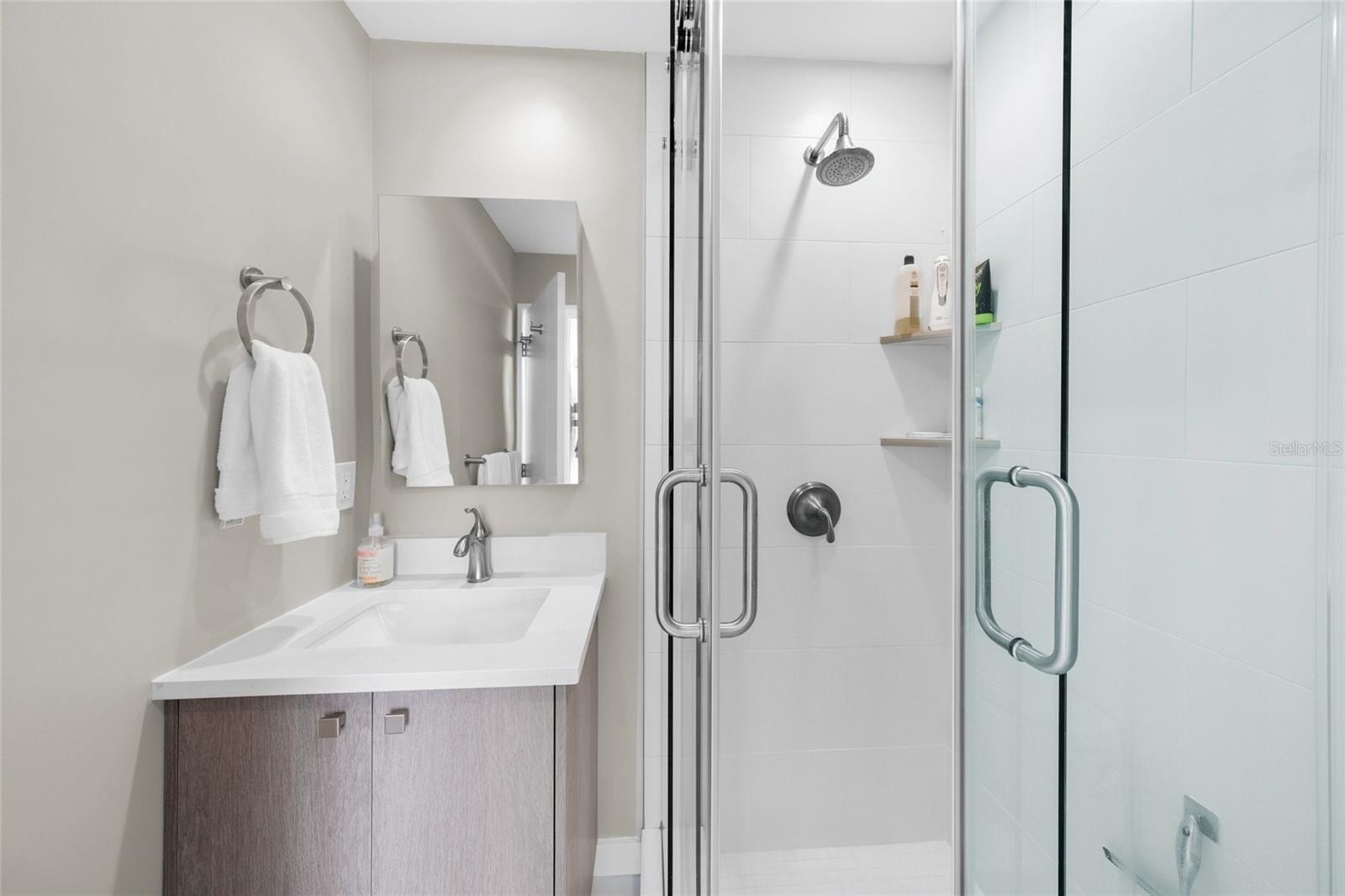 1186 CENTER PL, SARASOTA, FL, 34236