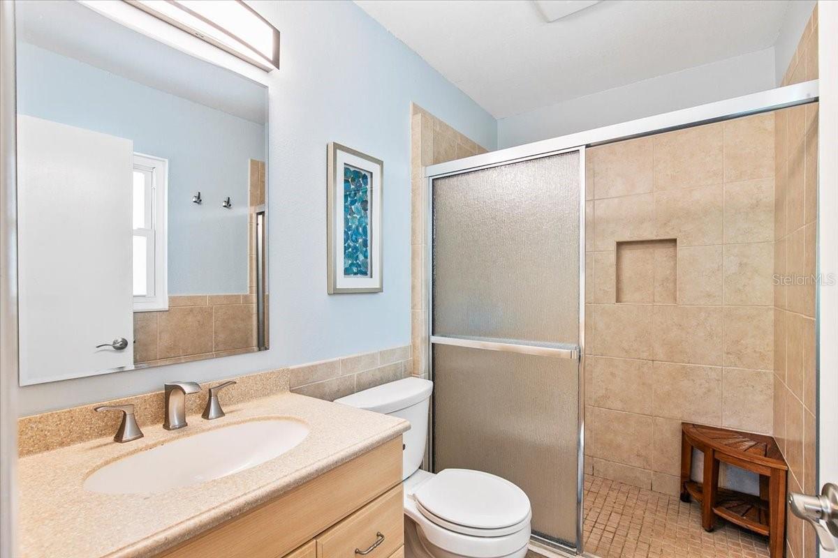 8208 17TH AVE NW, BRADENTON, FL, 34209