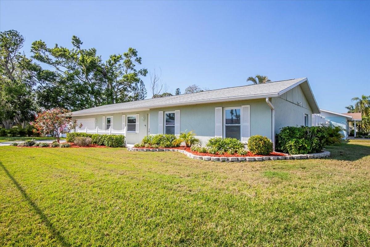 8208 17TH AVE NW, BRADENTON, FL, 34209