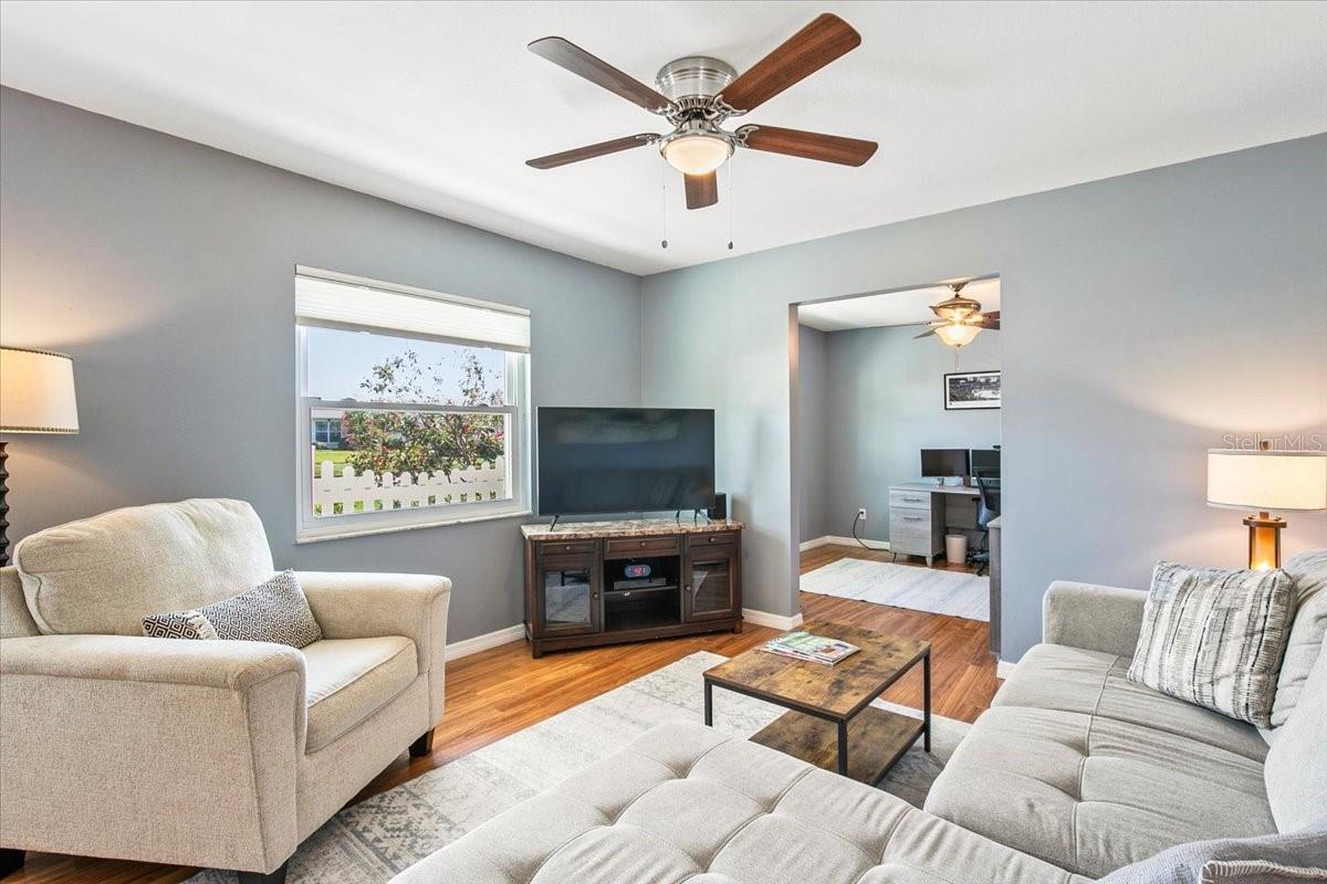 8208 17TH AVE NW, BRADENTON, FL, 34209