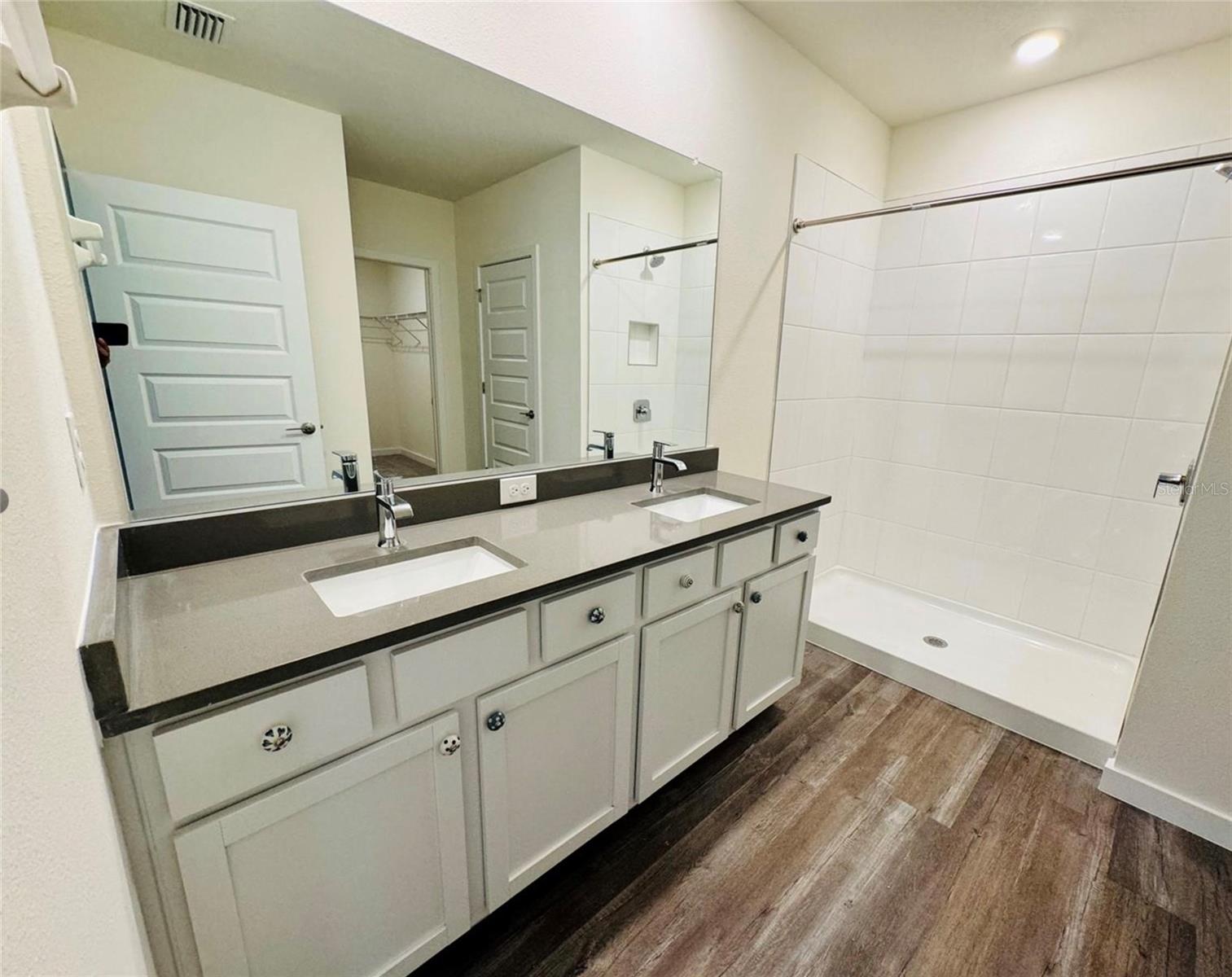 9795 CRESCENT RAY DR, WESLEY CHAPEL, FL, 33545