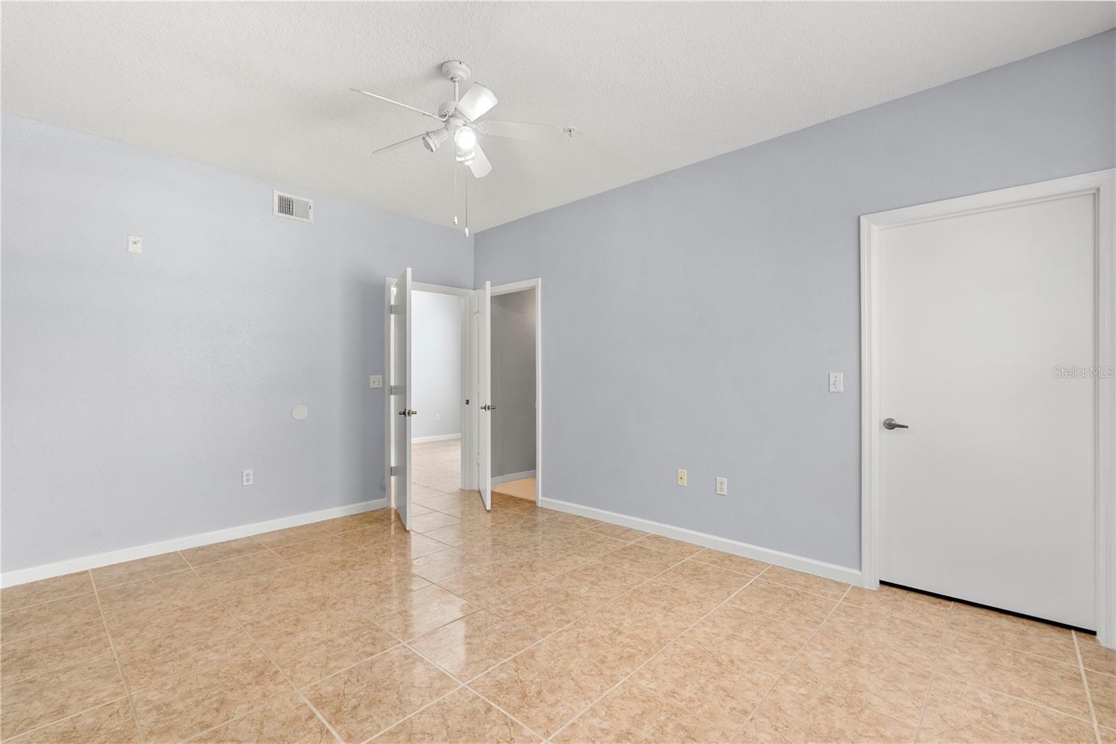 5572 METROWEST BLVD #110, ORLANDO, FL, 32811