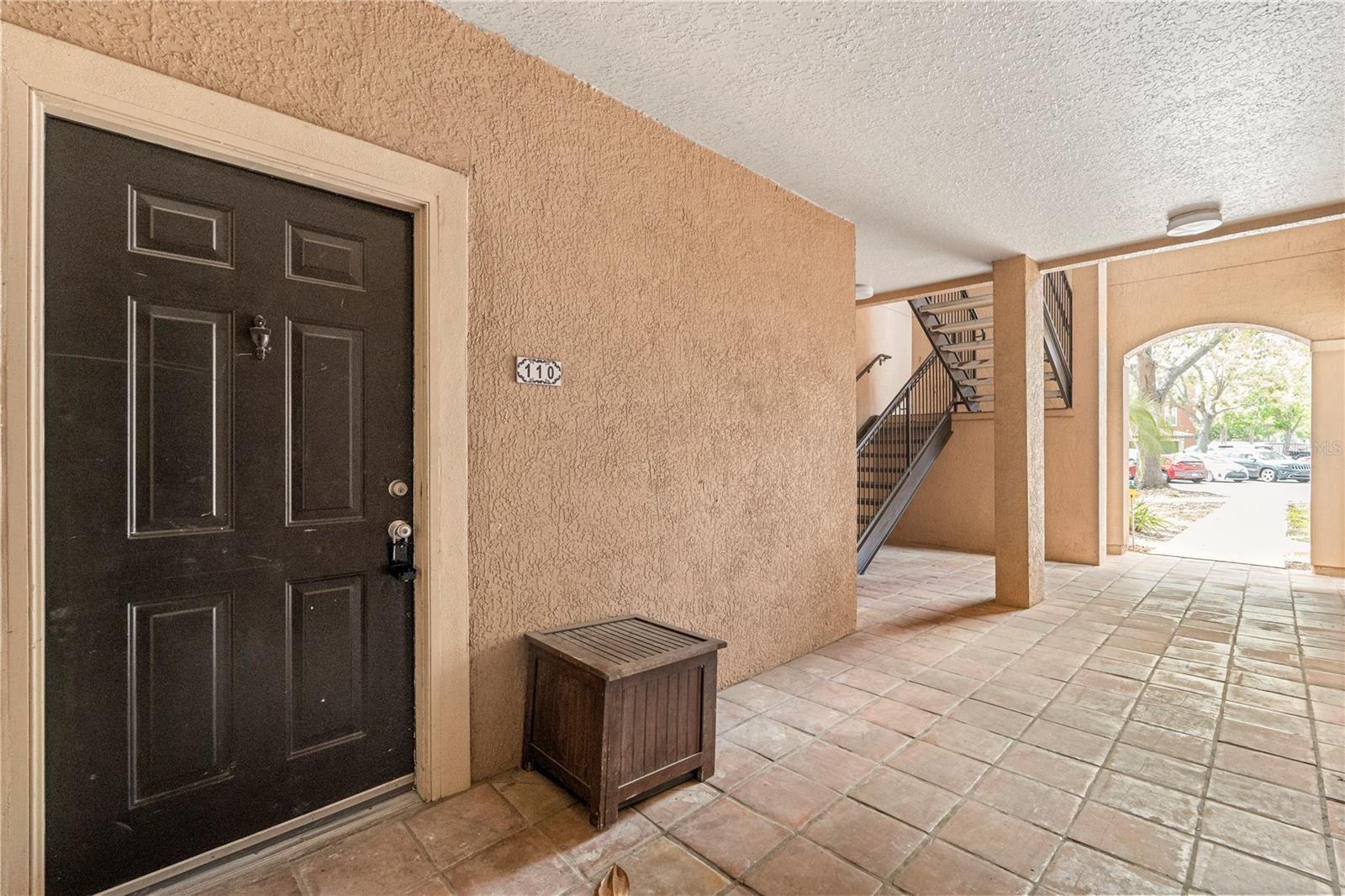 5572 METROWEST BLVD #110, ORLANDO, FL, 32811