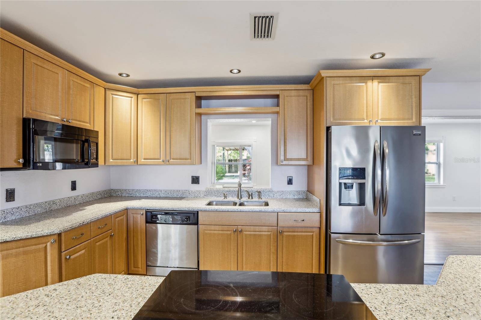 1265 MAGNOLIA DR, CLEARWATER, FL, 33756