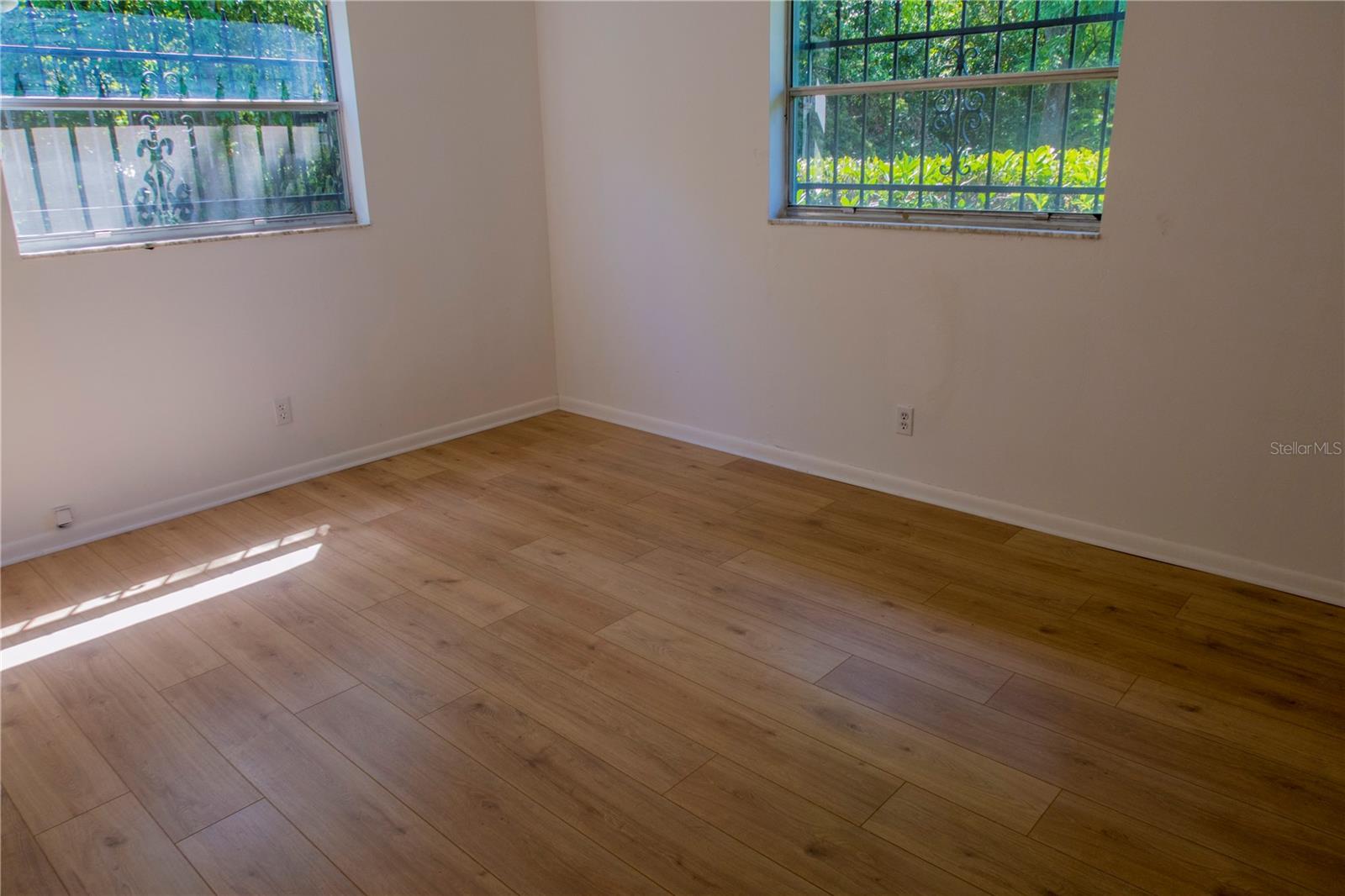 438 W KELLY PARK RD, APOPKA, FL, 32712