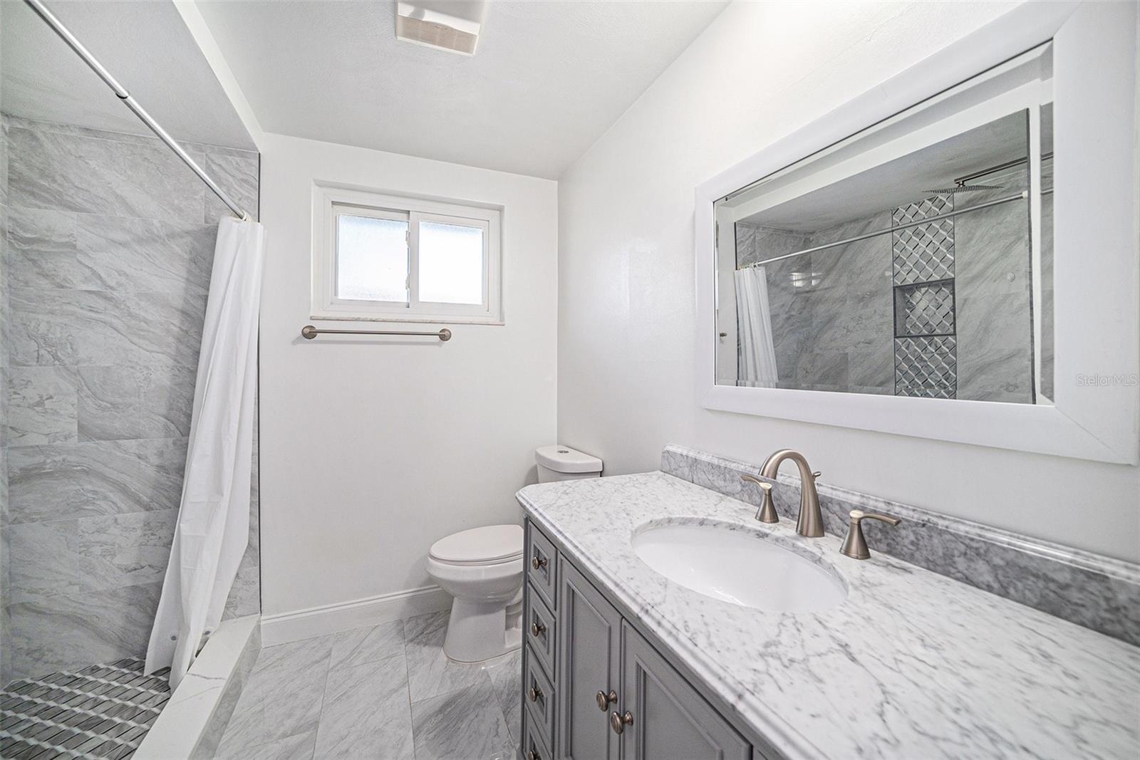 7136 ISLE DR, PORT RICHEY, FL, 34668