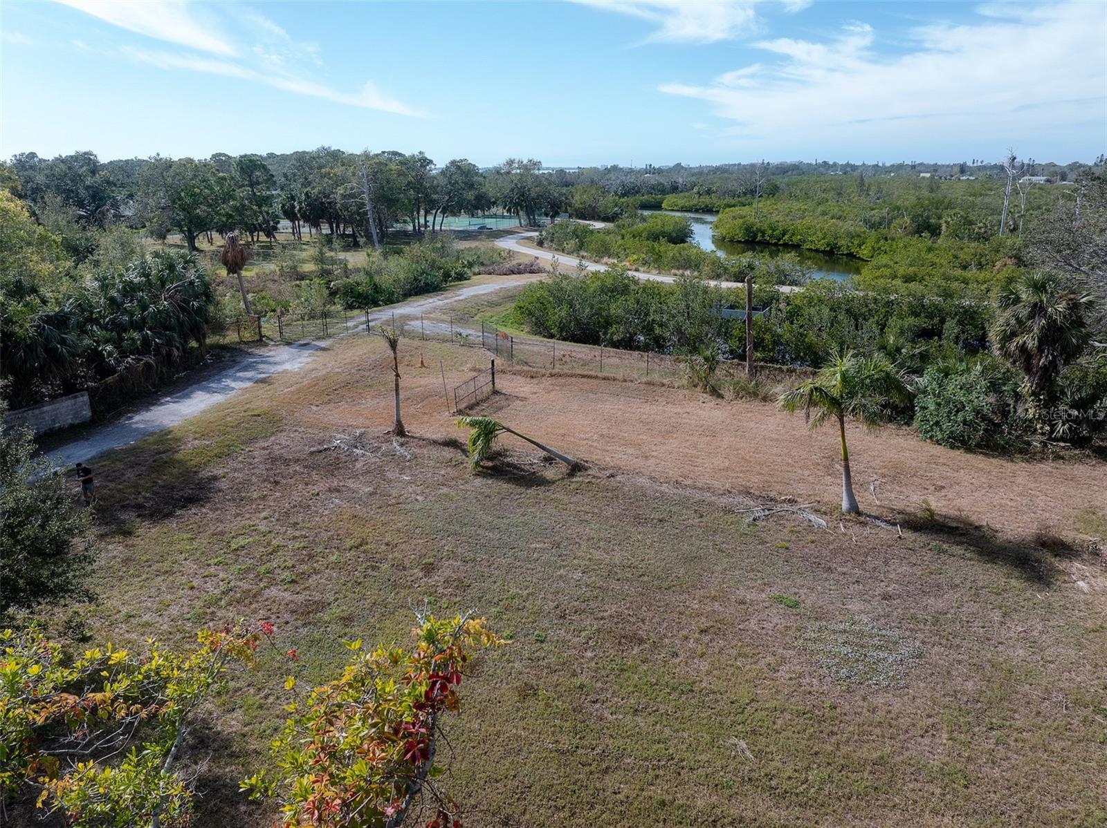 3901 30TH AVE S, ST PETERSBURG, FL, 33711