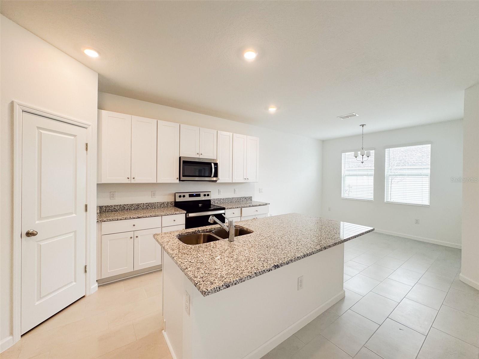 330 BOTTLE BRUSH DR, HAINES CITY, FL, 33844