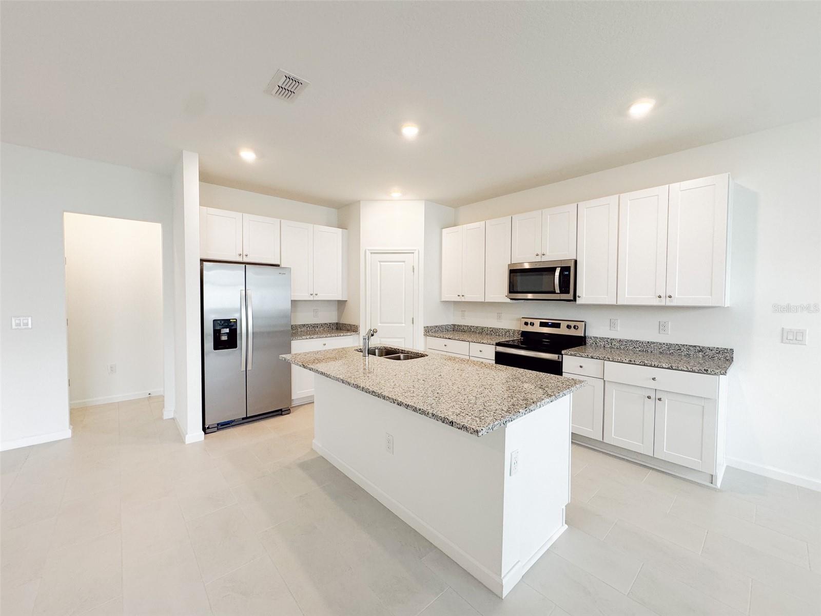 330 BOTTLE BRUSH DR, HAINES CITY, FL, 33844