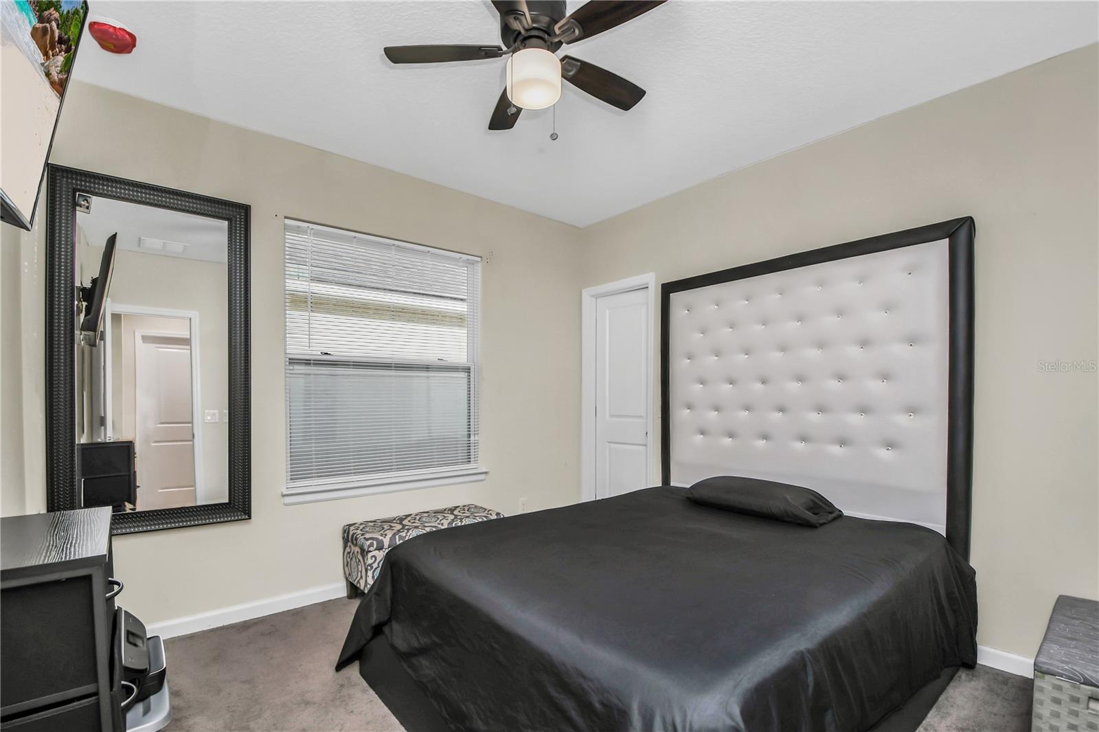 1913 BATES AVE, EUSTIS, FL, 32726