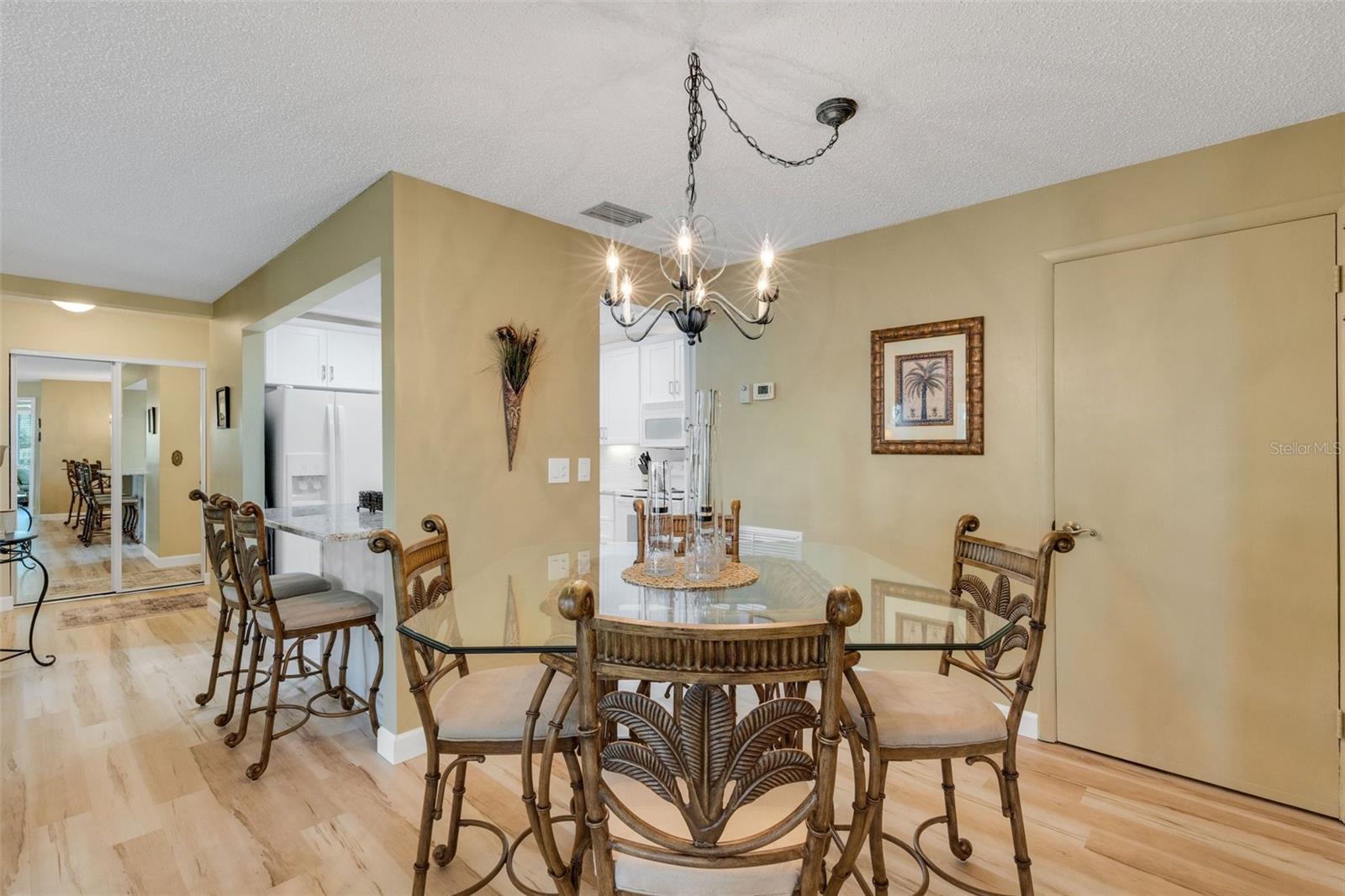 104 FERNWOOD CIR #104, SEMINOLE, FL, 33777