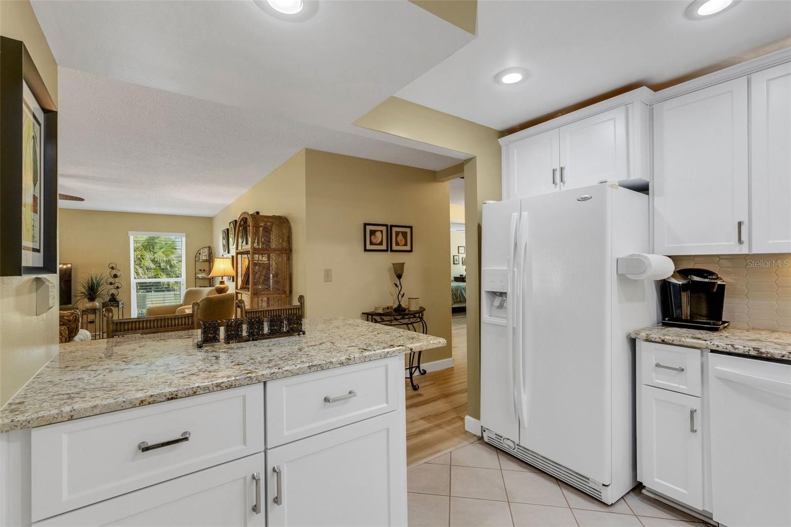 104 FERNWOOD CIR #104, SEMINOLE, FL, 33777