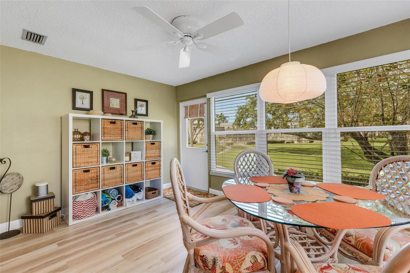 104 FERNWOOD CIR #104, SEMINOLE, FL, 33777