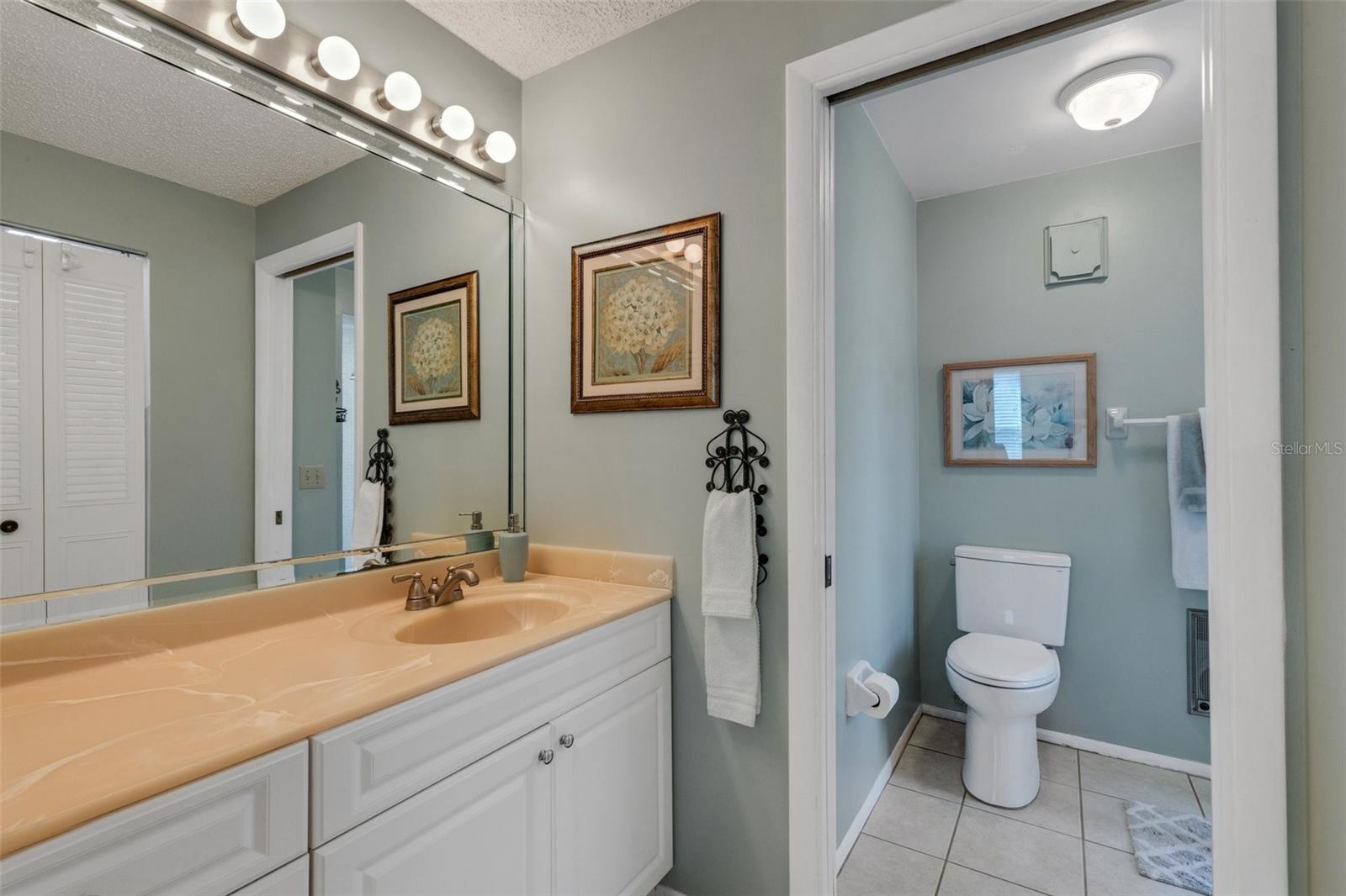 104 FERNWOOD CIR #104, SEMINOLE, FL, 33777