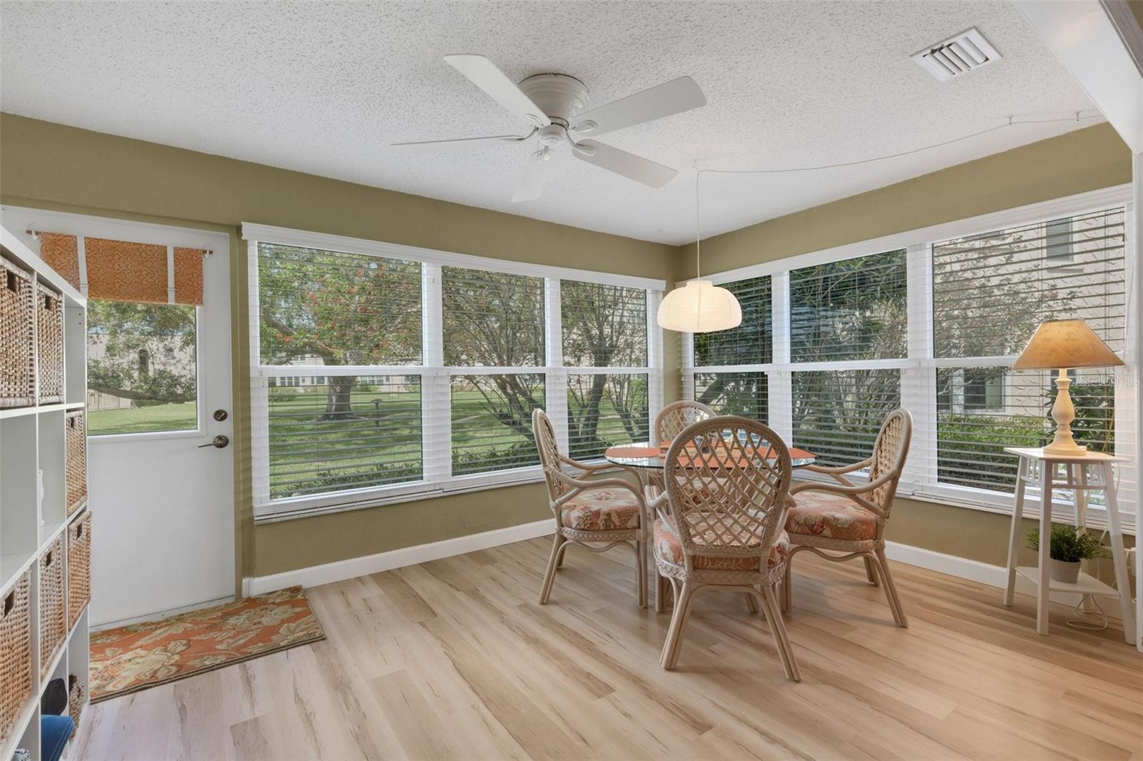 104 FERNWOOD CIR #104, SEMINOLE, FL, 33777
