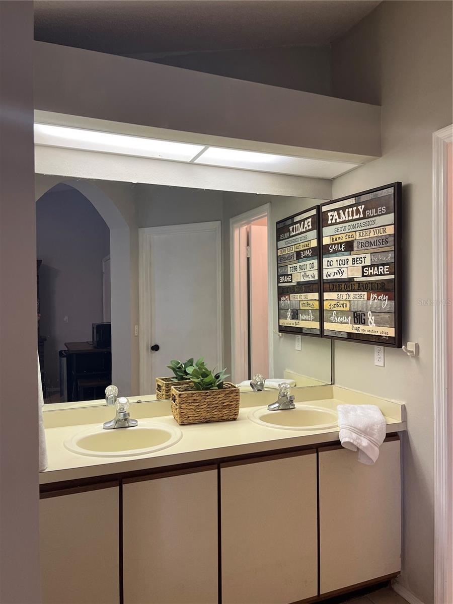 13353 LAVER LN, ORLANDO, FL, 32824