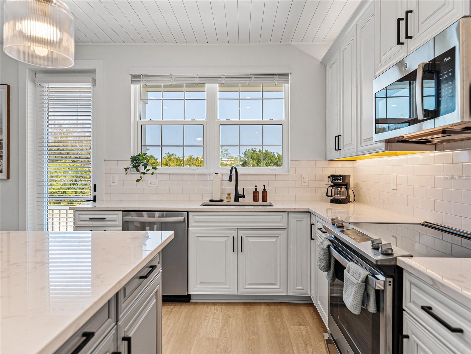 4215 SALTWATER PEARL WAY, CORTEZ, FL, 34215