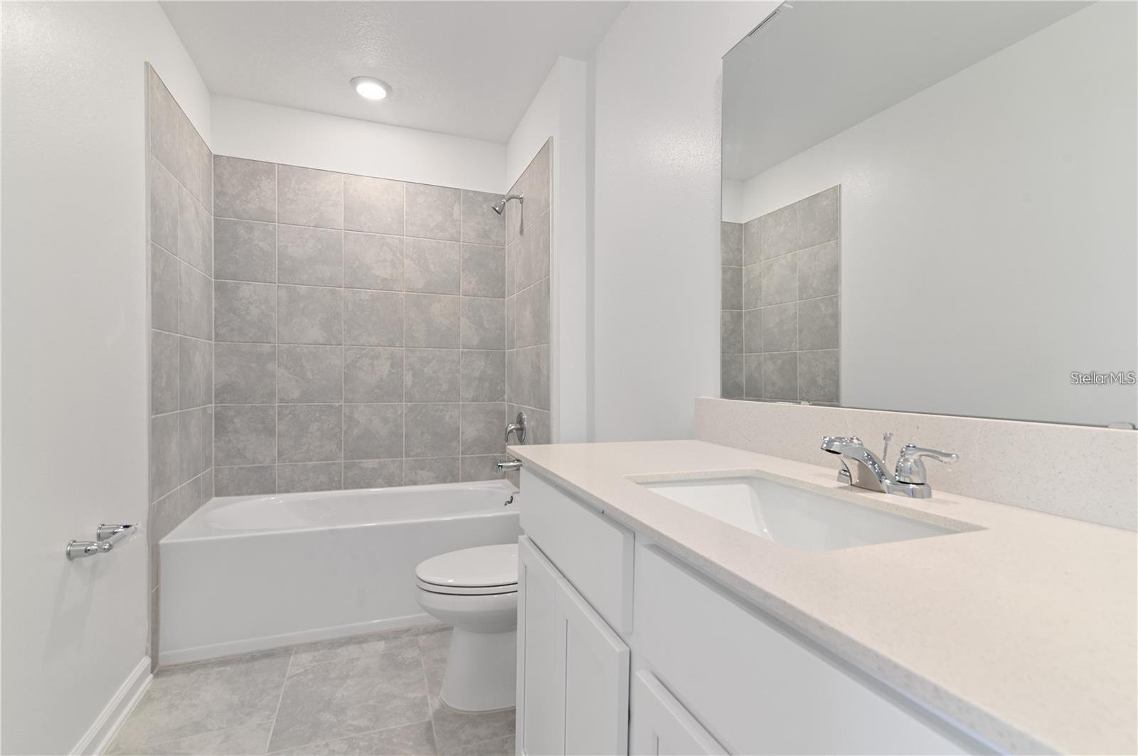 1020 HOLDEN WAY, EAGLE LAKE, FL, 33839