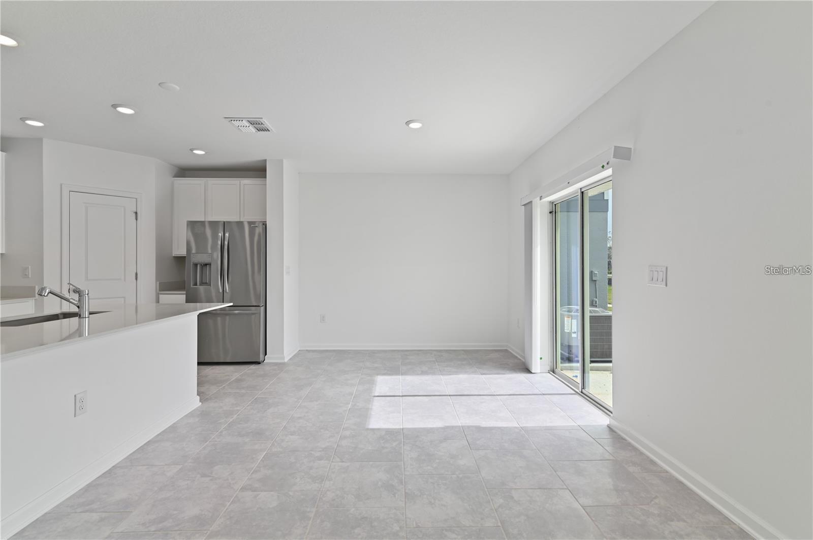 1020 HOLDEN WAY, EAGLE LAKE, FL, 33839