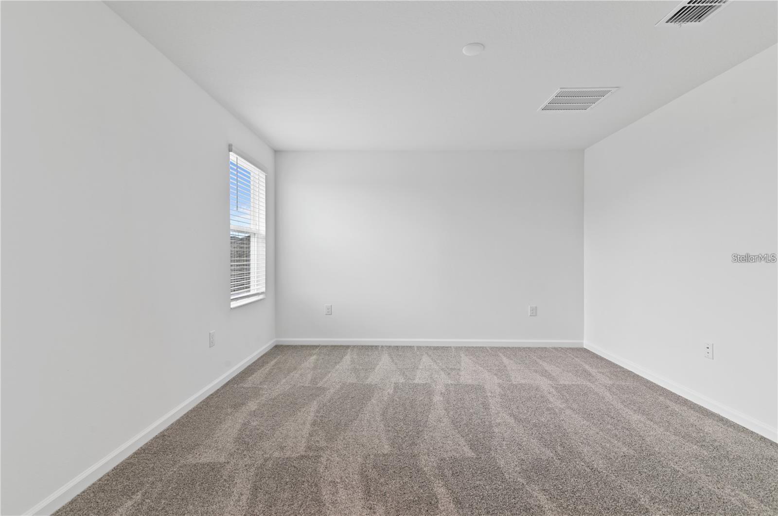 1020 HOLDEN WAY, EAGLE LAKE, FL, 33839