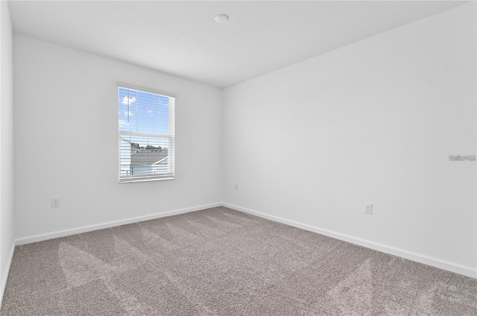 1020 HOLDEN WAY, EAGLE LAKE, FL, 33839