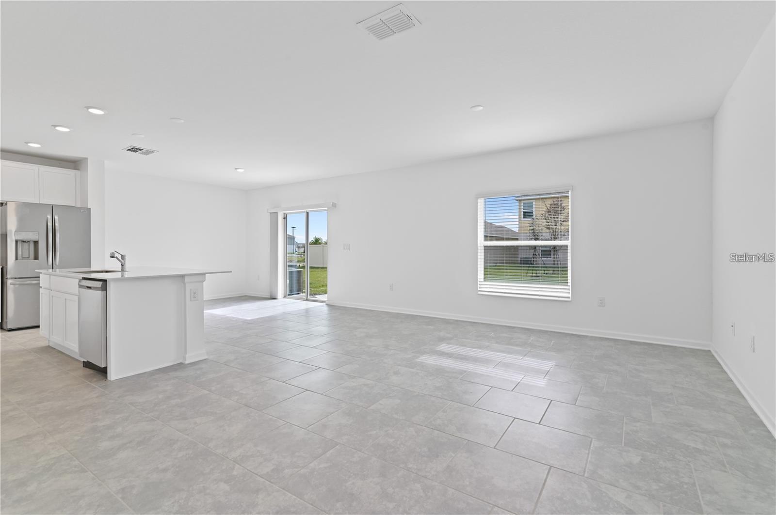 1020 HOLDEN WAY, EAGLE LAKE, FL, 33839