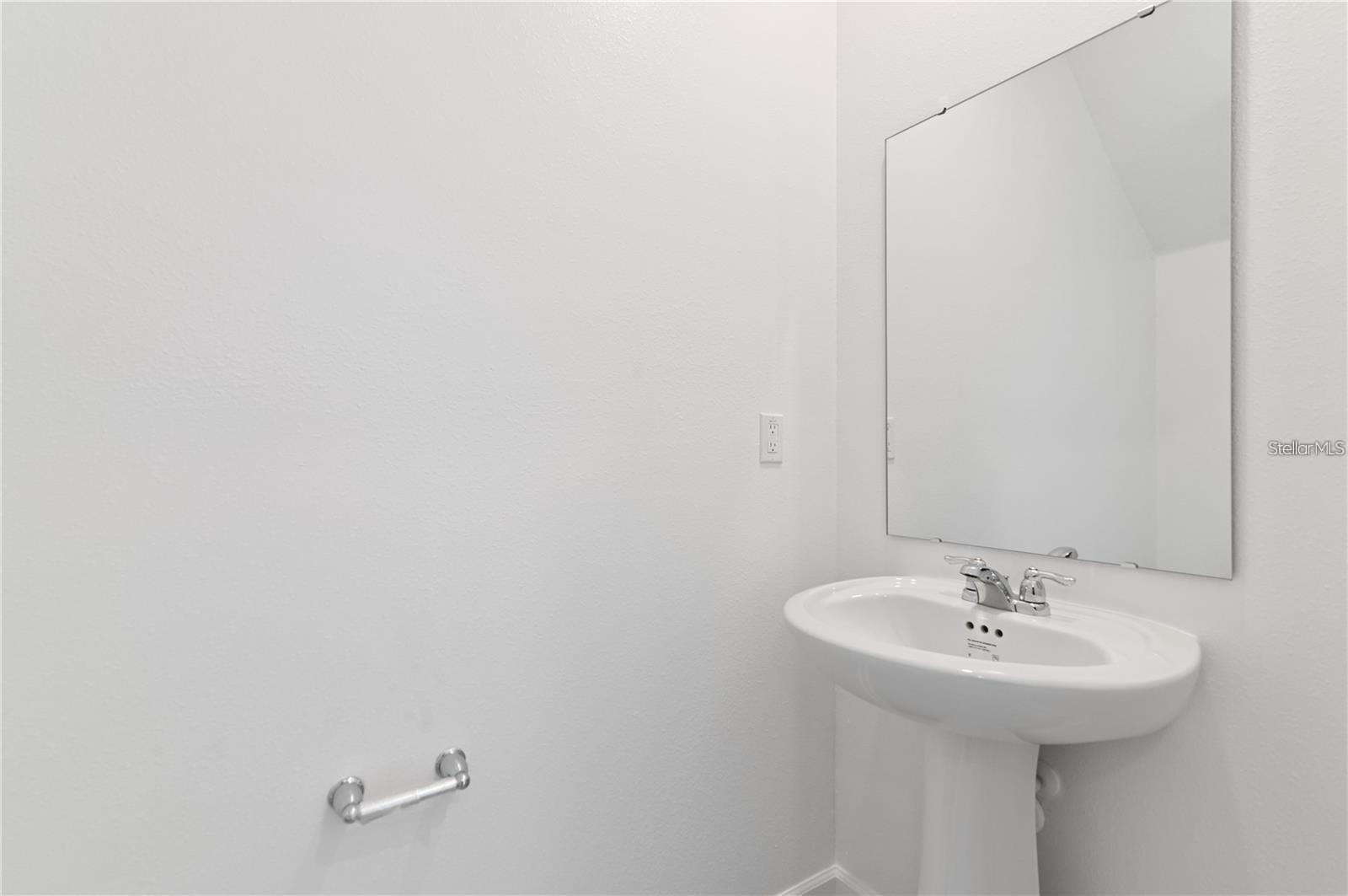 1020 HOLDEN WAY, EAGLE LAKE, FL, 33839