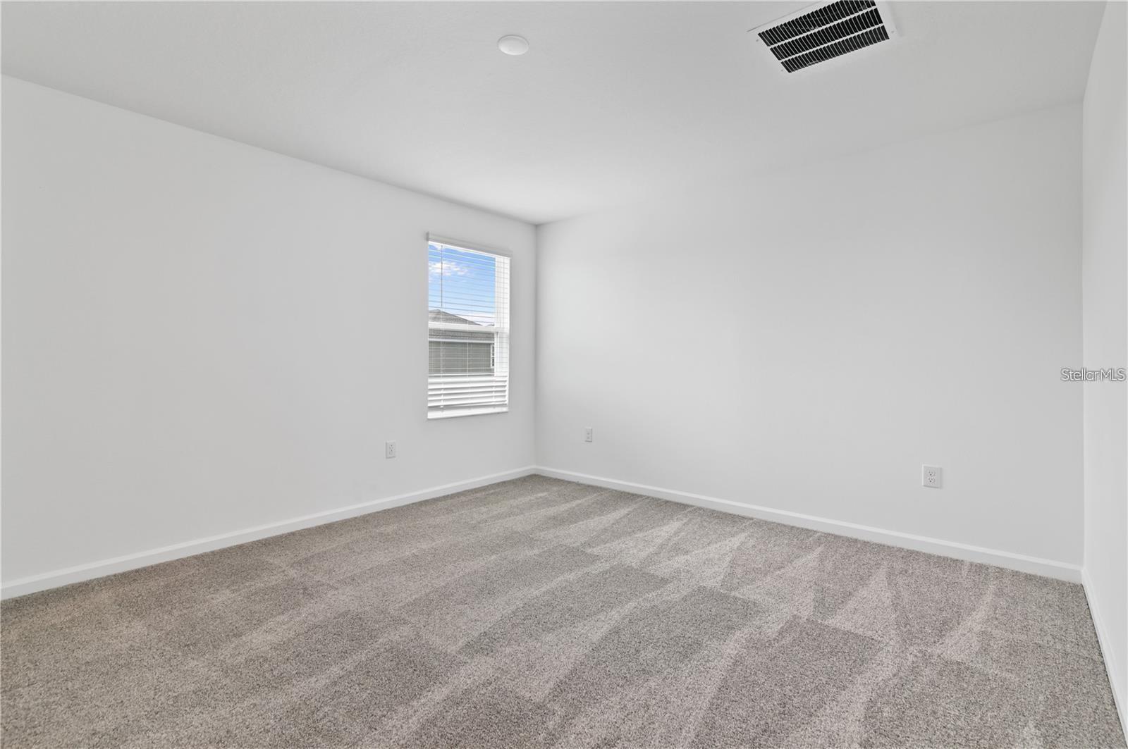 1020 HOLDEN WAY, EAGLE LAKE, FL, 33839